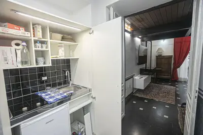 Image de Patrician Dwelling In The Center Of Genoa