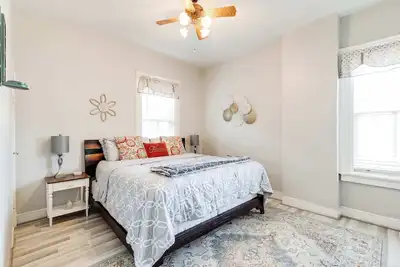 Image de Fan District Gem | Walk to Vcu | King Bed| Parking