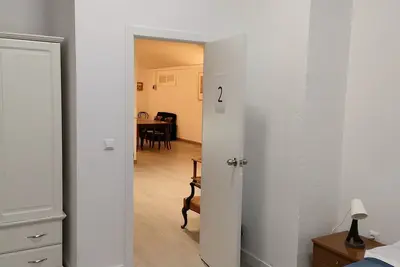 Image de Spacious and comfortable apartment