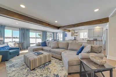 Image de Cozy Waterfront Hale Cottage on Long Lake!