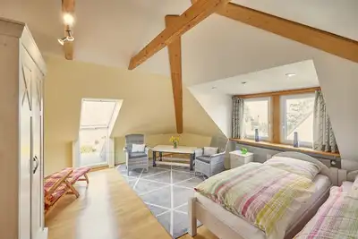 Image de Large (100sqm) modern apartment with roof terrace