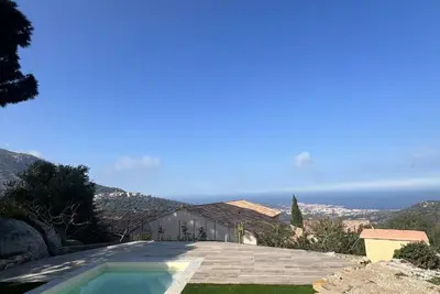 Image de Magnifique Villa piscine vues mer, lac et montagnes