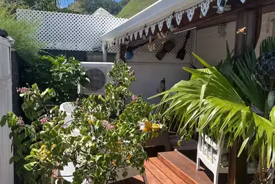 Image de Chalet bord de chenal accès mer