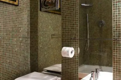 Image de Bright open space in Central Station area