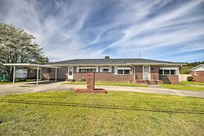 Image de Charming Aiken Vacation Rental 2 Mi to Dtwn!