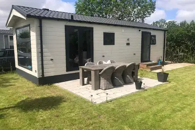 Image de Charmant chalet avec grand jardin