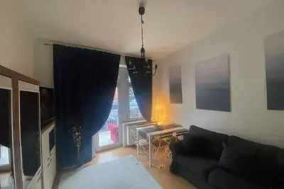Image de Quiet cozy apartment in old building in central location Wiesbaden