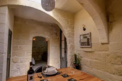 Image de Stunning 1 bed Gozo farmhouse condo. Rare find!