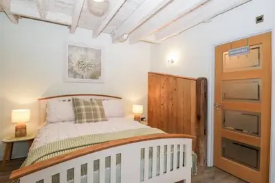 Image de Sleeps 5 plus a child, fantastic location to visit Malvern and Worcester.