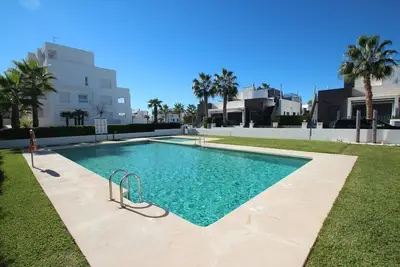 Image de Casa D'Alessandro - modern ground floor apartment in quiet neighborhood