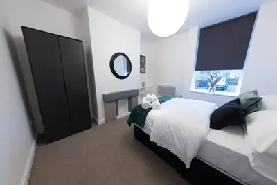 Image de Appartement-Confort-Salle de bain privée séparée-Vue sur Rue