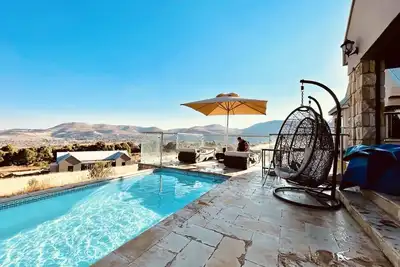 Image de Clarens Grand Villa surrounded by the Magestic Maluti Mountains Free State