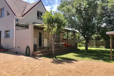 Image de Sedgefield Kingfisher Cottage in the heart of the Garden Route