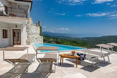 Image de Superbe maison à Bribir avec WiFi