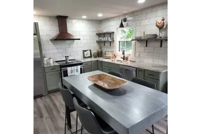 Image de 3 Minutes to Hiking, Kayaking & WaterFalls!