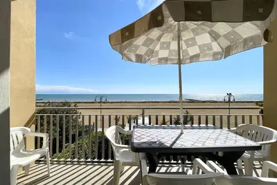 Image de Appartamento Villa Fronte Mare 4 - Carraro Immobiliare Jesolo