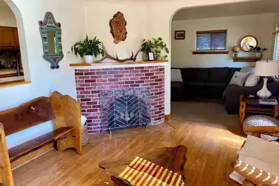 Image de Cozy 2bd Home minutes from heart of Missoula - fenced backyard great for pets!