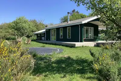 Image de Peaceful cottage by the beach and nature