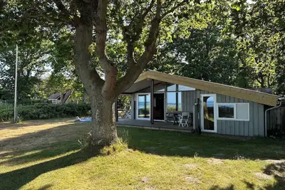 Image de Holiday house in 1st row to nice beach