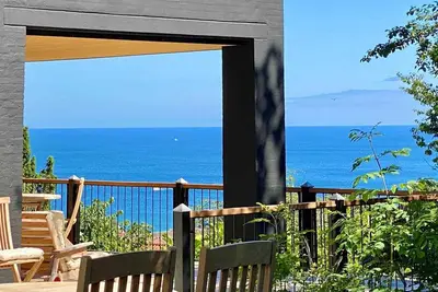 Image de Modern holiday home with exceptional sea views