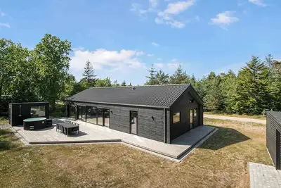 Image de Newly built summer house full of luxury