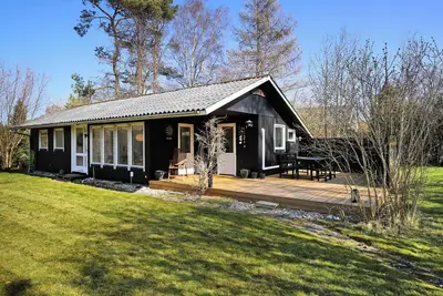 Image de Charming holiday home at sought-after Tisvilde