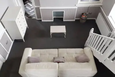 Image de Fantastic split level apartment with mountain view