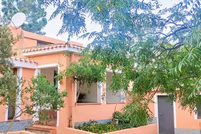 Image de [3 minutes from the sea] Wifi, Relaxation & Comfort