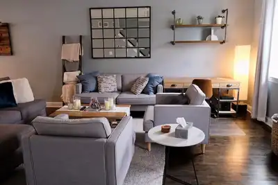 Image de Luxury 4 Br Townhouse w/ Parking