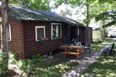 Image de Wilderness Bay Cabin - Les Cheneaux Landing