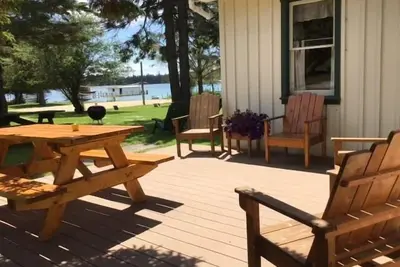 Image de Cedar Cottage - Les Cheneaux Landing