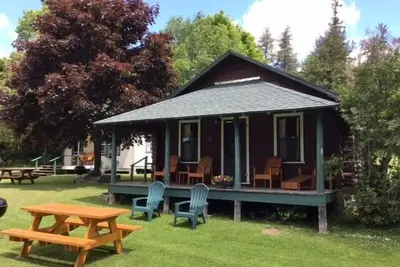 Image de Coryell Cabin - Les Cheneaux Landing
