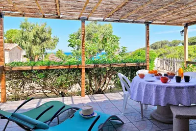 Image de L'Ile Rousse, Chalet n°10 bord de mer, Résidence Saint Vincent