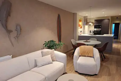 Image de Charming appartment with splendid frontal sea view!