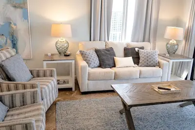 Image de Terrace at Pelican Beach 1407 (3-Bedroom Condo) with Pool by Pelican Beach Management