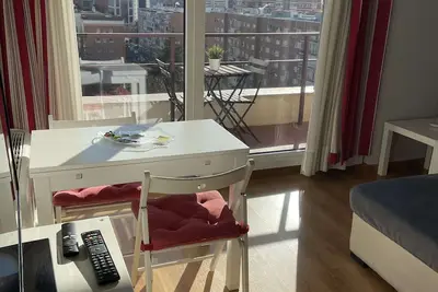 Image de 3 minutes from the Chamartín Station with pool!