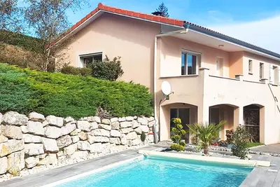 Belle maison à La Valla en Gier
