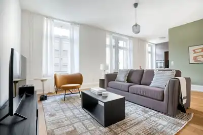 Image de Sunlit Gundeldingen 3 Room w/ Storage, nr Basel Main Stn, by Blueground