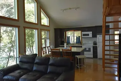 Image de Lake Front Cottage