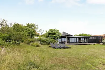 Image de Architect designed holiday home with sea view