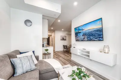 Image de Stylish and Cozy in Dt Kitchener/Uptown Waterloo