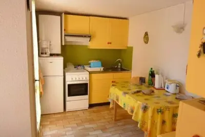 Image de Villa Mitoyenne Dans Une Residence Calme Avec Piscine Parking