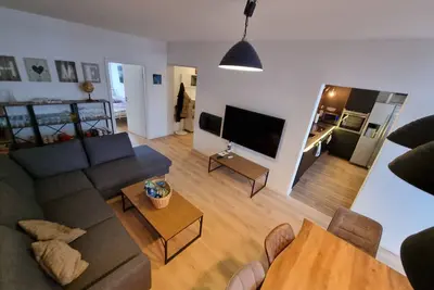 Image de Modern apartment 4-8 guests