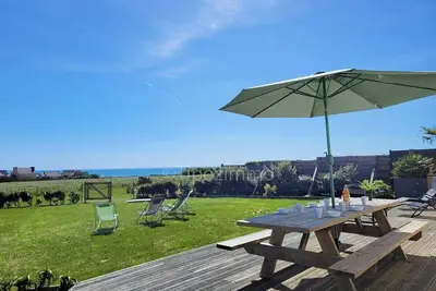 Image de Tipoz'immo-maison vue mer-accès à pied-jardin clos pour animaux