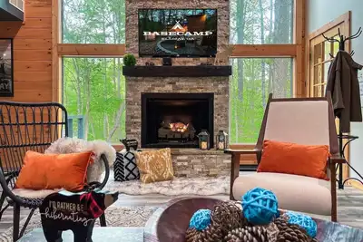 Image de North Ga Relaxing Chic Cabin w/ Resort Amenities