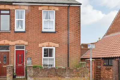 Image de 3 chambres à coucher à Caister-on-Sea