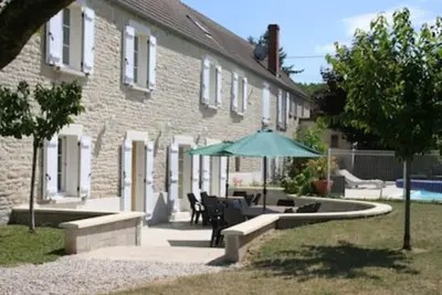 Image de Maison En Pierre -  22 Couchages