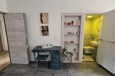 Image de Studio in Dbayeh in a prime location, Wifi 38sqm fully furnished