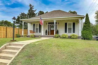 Image de Charming Retreat just 3 miles from the University Of Alabama