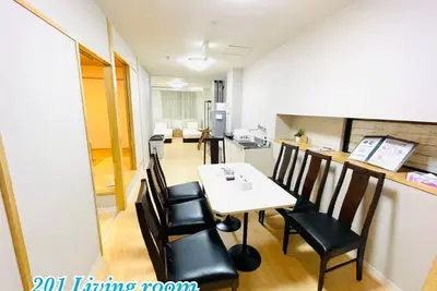 Image de 201 Kitchen and Nice 2 bathrooms  13 people / Naha Okinawa